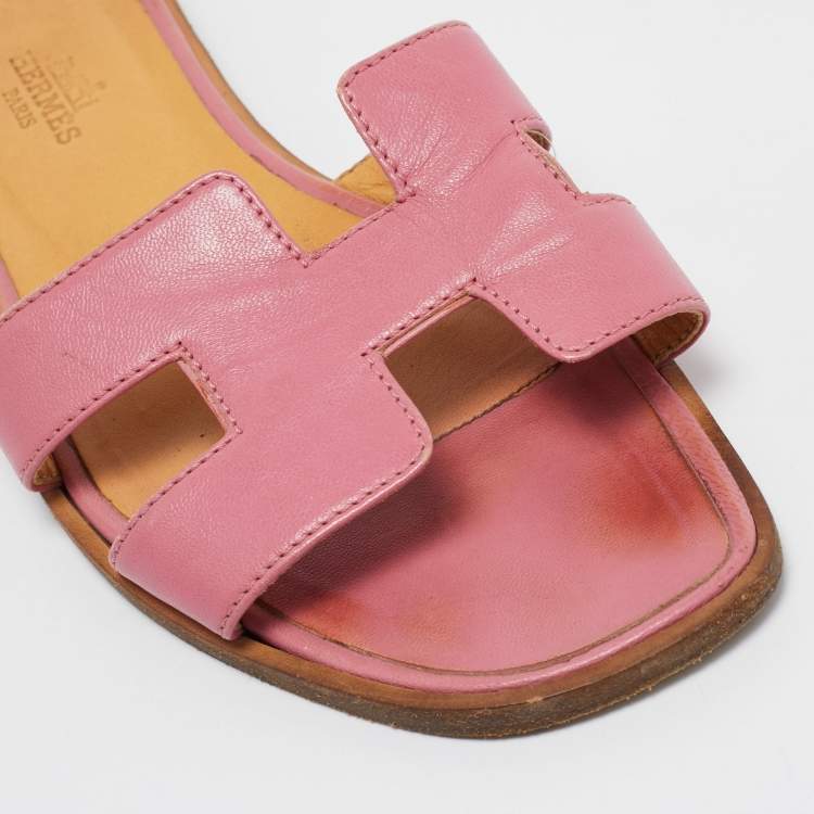 Pre Owned Hermes Pink Leather Oran Flat Slides Size 37