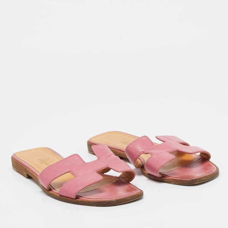 Pre Owned Hermes Pink Leather Oran Flat Slides Size 37