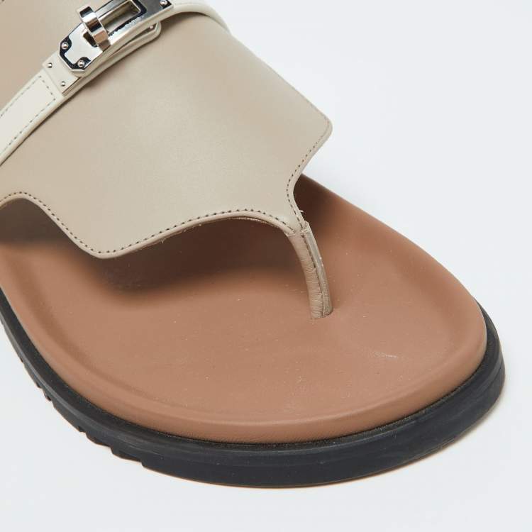 Pre Owned Hermes Beige/White Leather Empire Flat Sandals Size 40