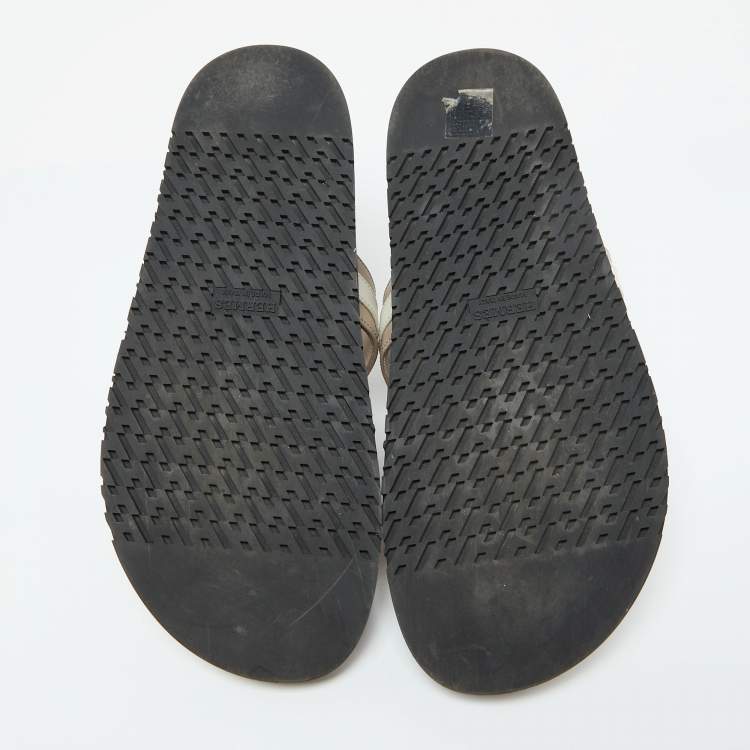 Pre Owned Hermes Beige/White Leather Empire Flat Sandals Size 40