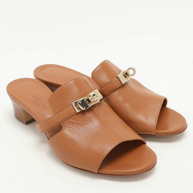 Pre Owned Hermes Tan Leather Candy Slide Sandals Size 36.5