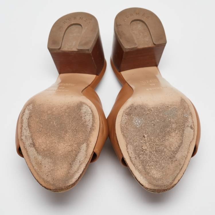 Pre Owned Hermes Brown Leather Camilla Slide Sandals Size 40
