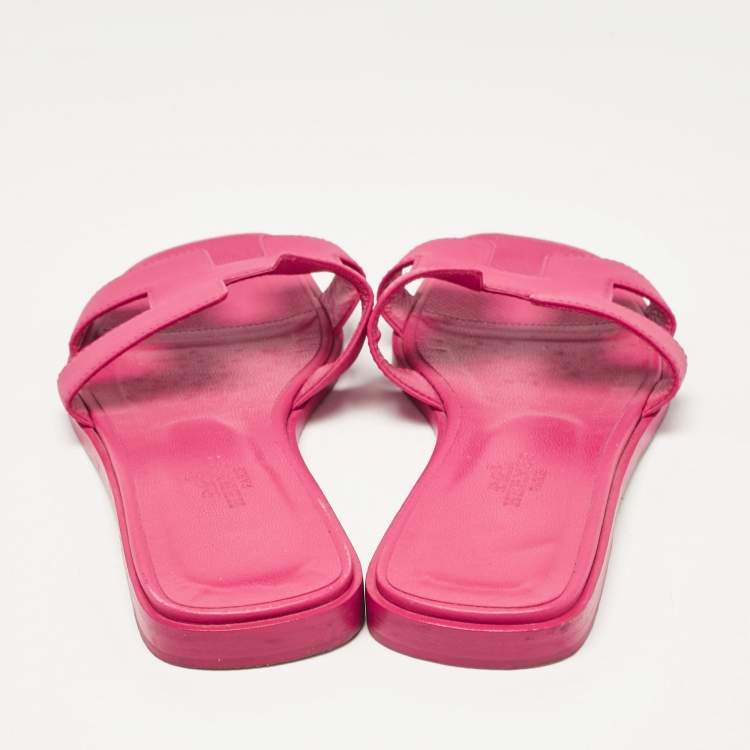Pre Owned Hermes Pink Leather Oran Flat Slides Size 36