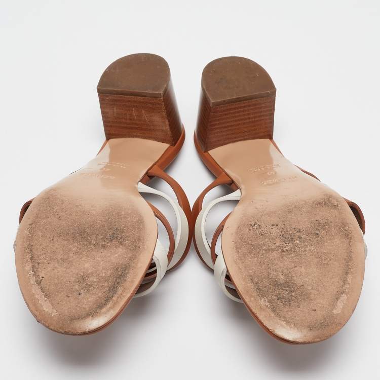 Pre Owned Hermes White Leather Amica Slide Sandals Size 41