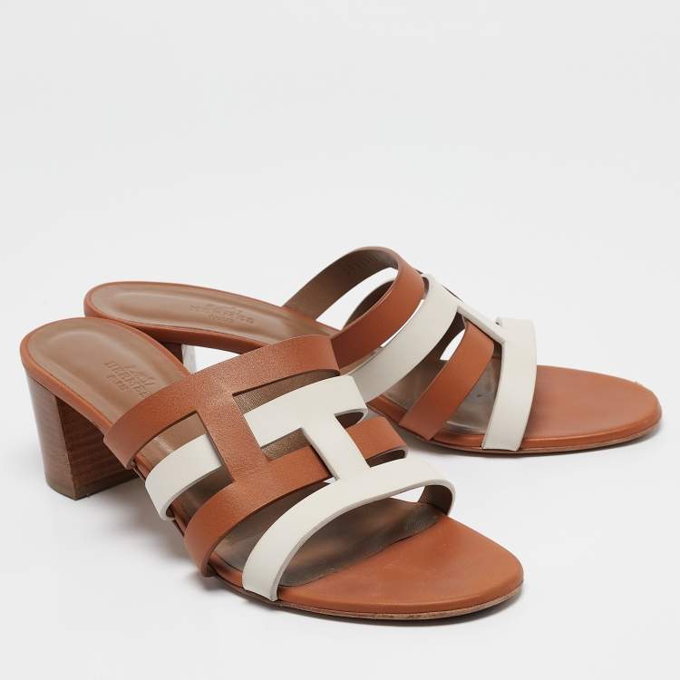 Pre Owned Hermes White Leather Amica Slide Sandals Size 41