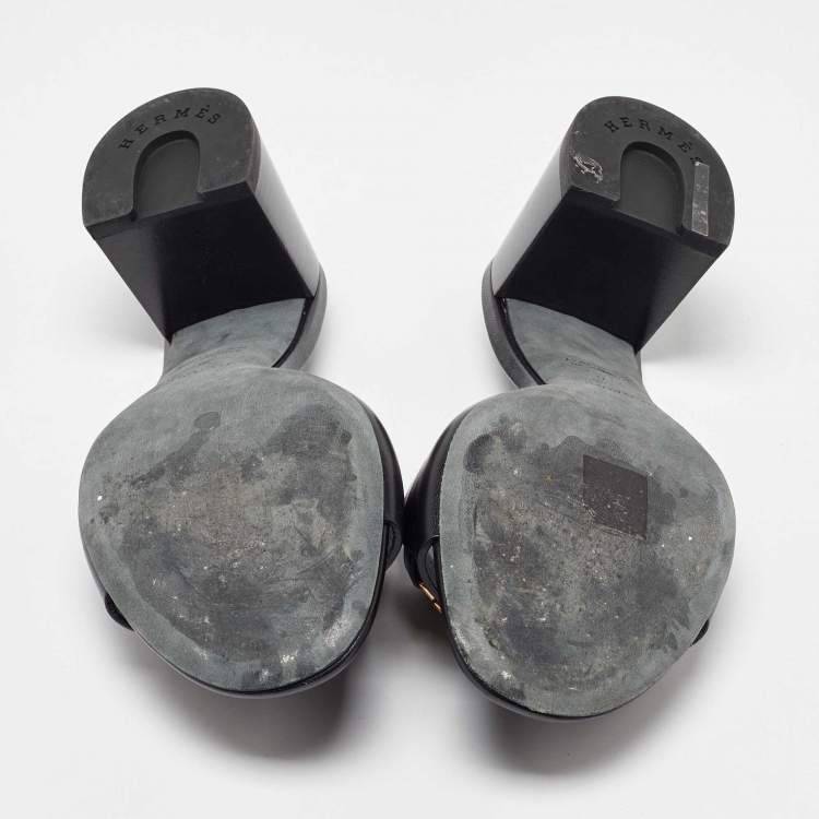 Pre Owned Hermes Black Leather Bastille Sandals Size 39.5
