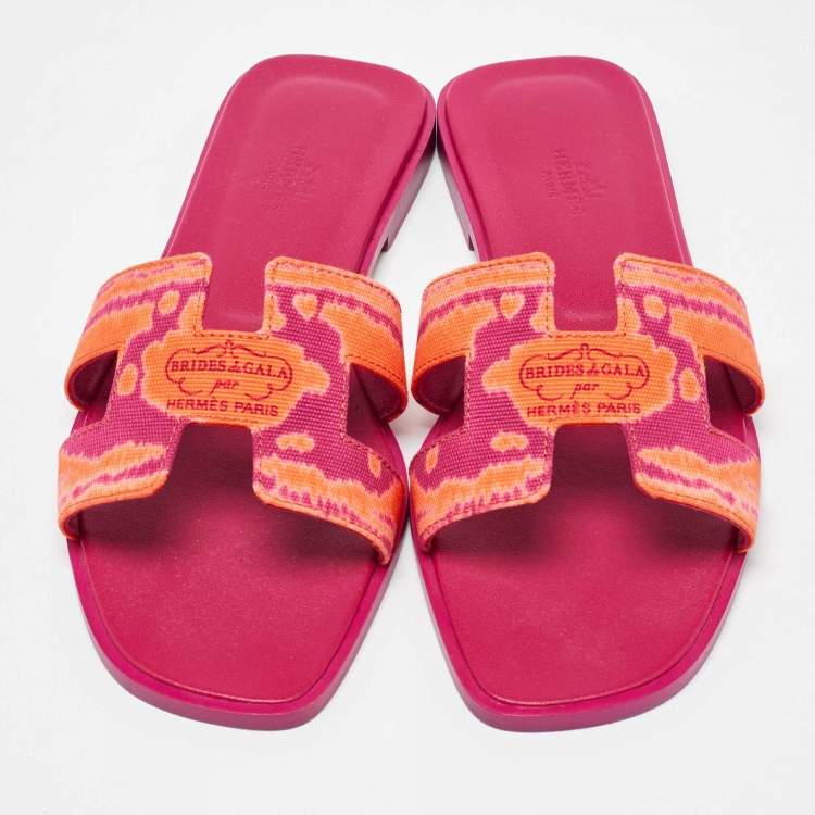 Pre Owned Hermes Orange/Rose Pink Canvas Oran Flat Sandals Size 38