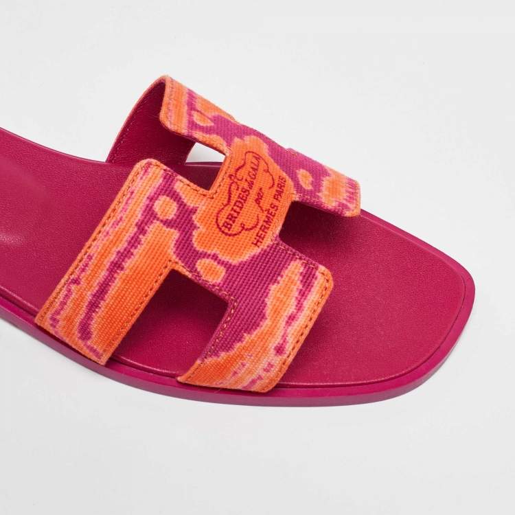Pre Owned Hermes Orange/Rose Pink Canvas Oran Flat Sandals Size 38