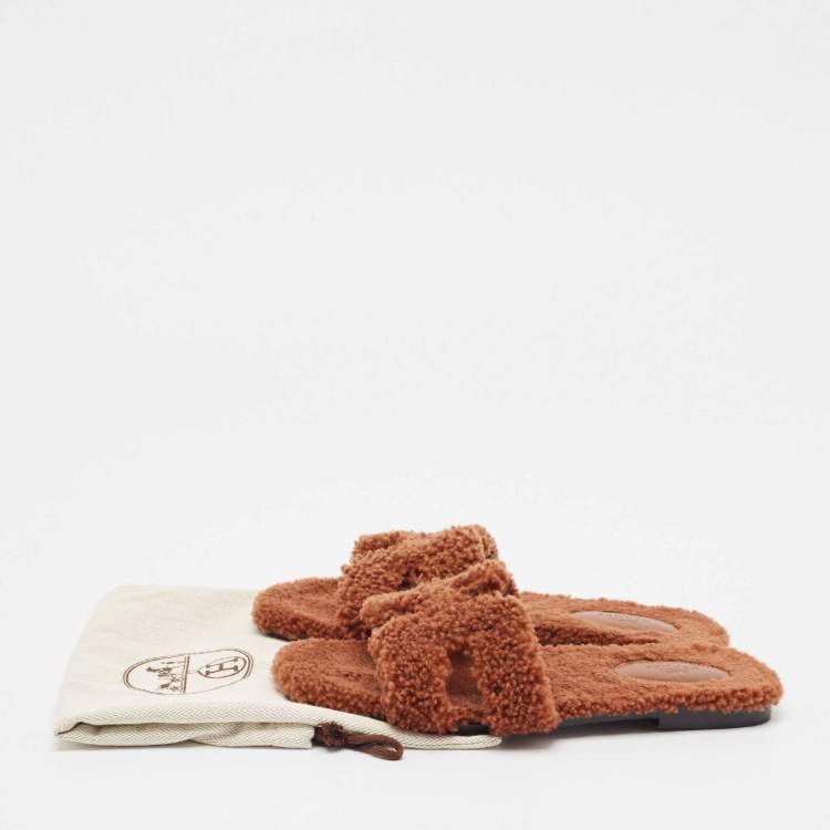 Pre Owned Hermes Brown Shearling Fur Oran Flat Slides Size 39