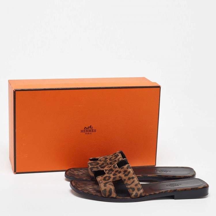 Pre Owned Hermes Brown Suede Leopard Print Oran Flat Sandals Size 38