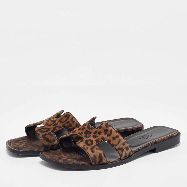 Pre Owned Hermes Brown Suede Leopard Print Oran Flat Sandals Size 38