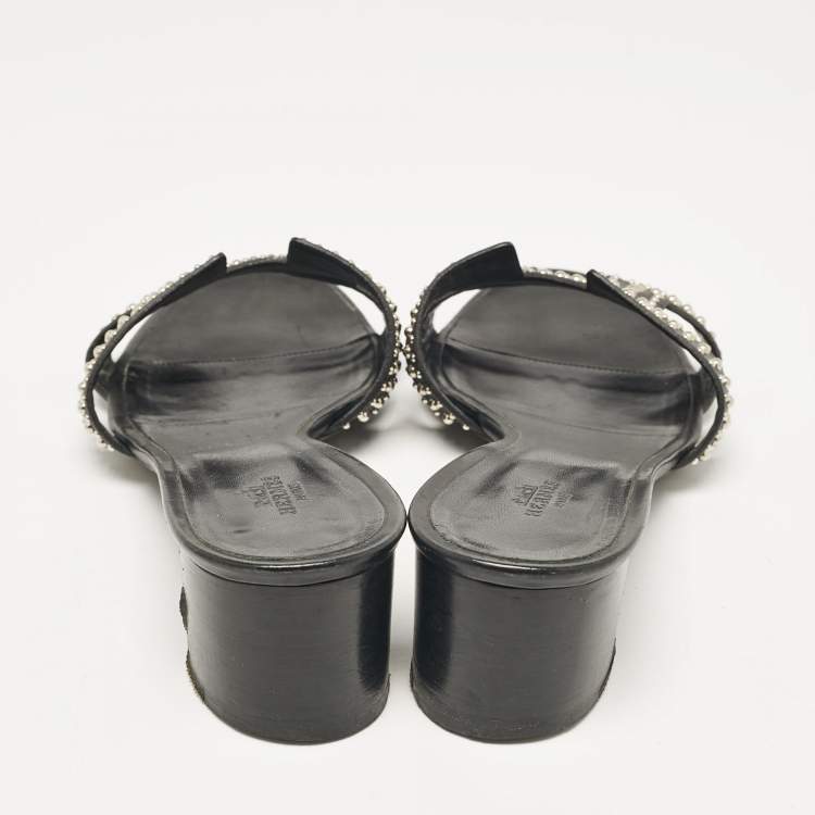 Pre Owned Hermes Black Studded Leather Oasis Sandals Size 40