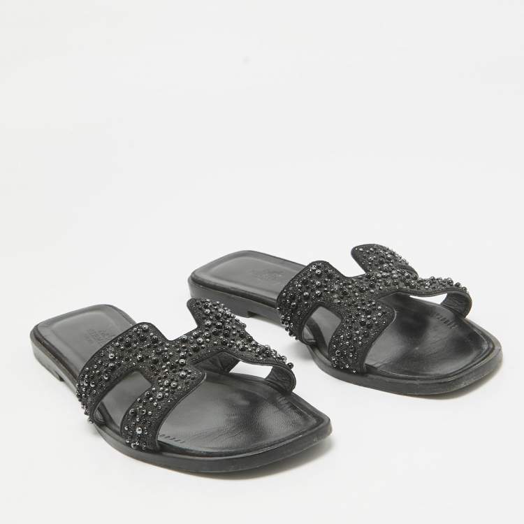 Pre Owned Hermes Black Beaded Suede Oran Flat Slides Size 38.5