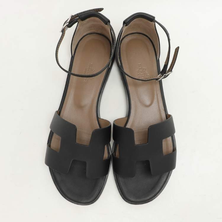 Pre Owned Hermes Black Leather Santorini Flat Sandals Size 39