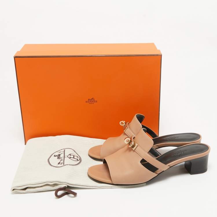 Pre Owned Hermes Tan Leather Candy Slide Sandals Size 38
