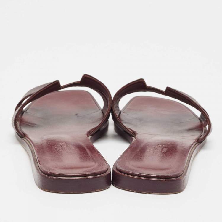 Pre Owned Hermes Burgundy Leather Oran Flat Slides Size 37