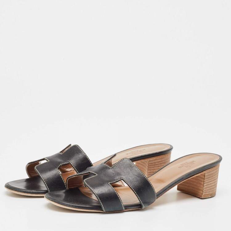 مملوكة مسبقًا Hermes Black Leather Oasis Slide Sandals Size 39