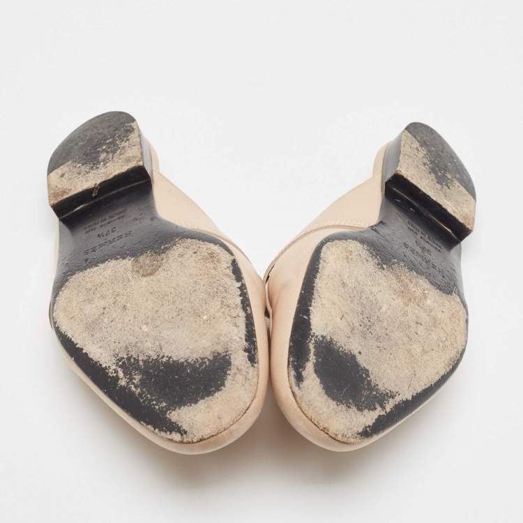 مملوكة مسبقًا Hermes Beige Leather and Lizard Leather Oz Mules Size 37.5