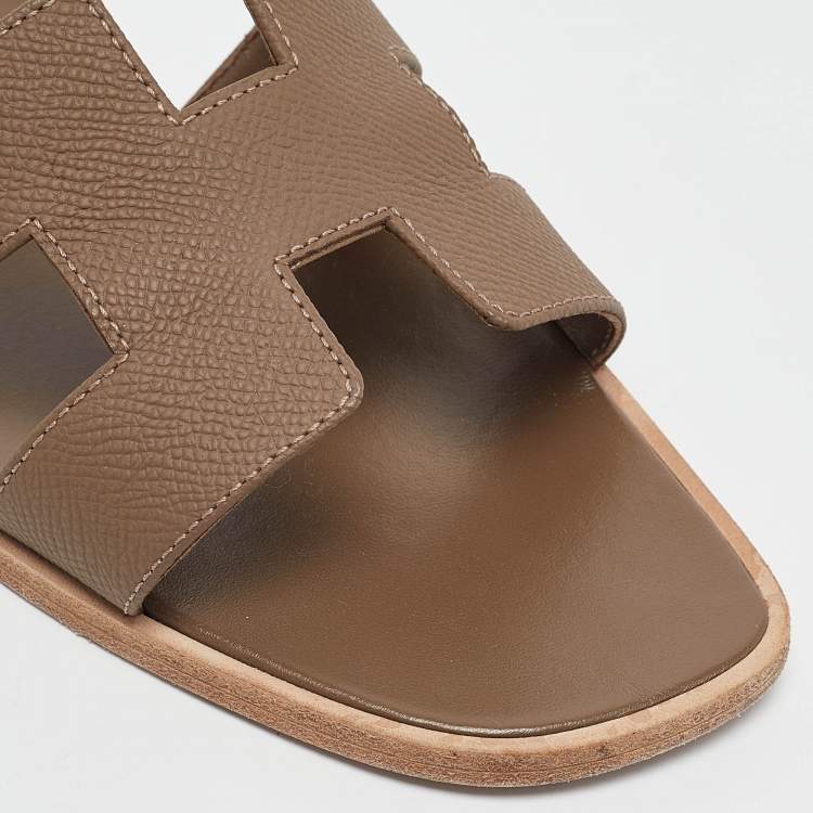 Pre Owned Hermes Brown Leather Oran Flat Slides Size 40.5