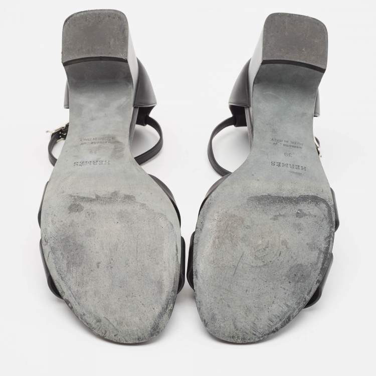 Pre Owned Hermes Black Leather Encens Sandals Size 39