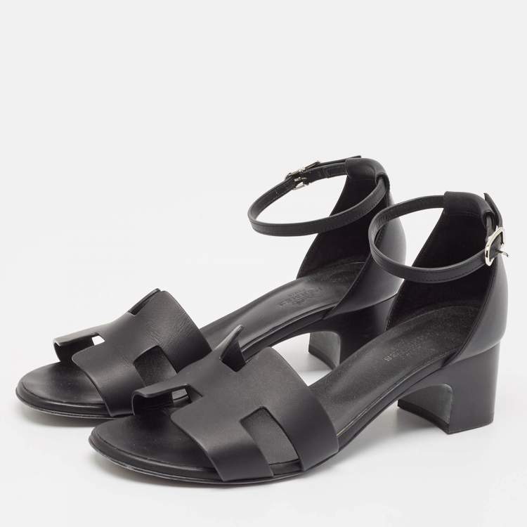 Pre Owned Hermes Black Leather Encens Sandals Size 39