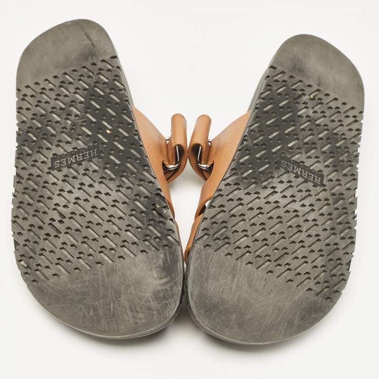 Pre Owned Hermes Tan Leather Chypre Slides Size 39