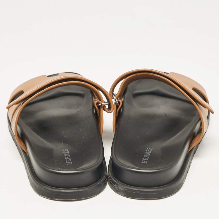 Pre Owned Hermes Tan Leather Chypre Slides Size 39