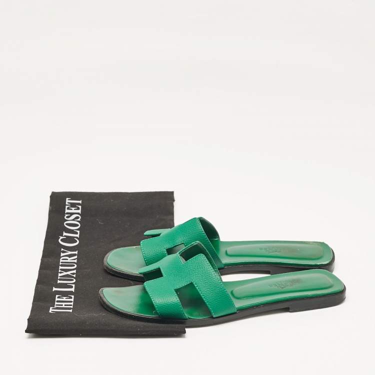 Pre Owned Hermes Green Leather Oran Slide Sandals Size 37