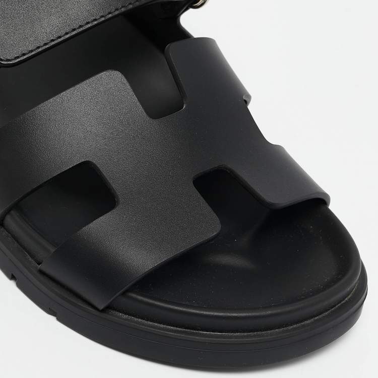 Pre Owned Hermes Black Leather Chypre Sandals Size 36.5