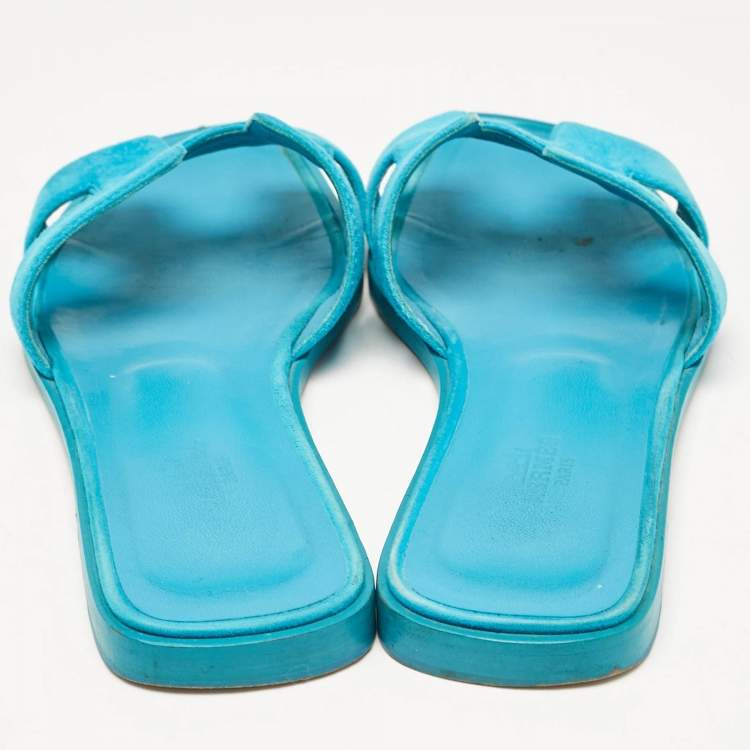 Pre Owned Hermes Blue Suede Oran Flat Slides Size 37