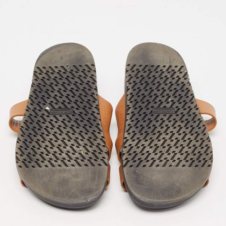 Pre Owned Hermes Brown Leather Chypre Sandals Size 39