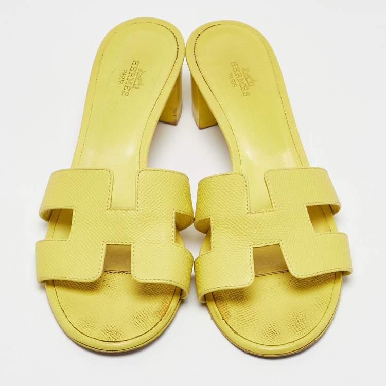 Pre Owned Hermes Yellow Leather Oasis Slide Sandals Size 38