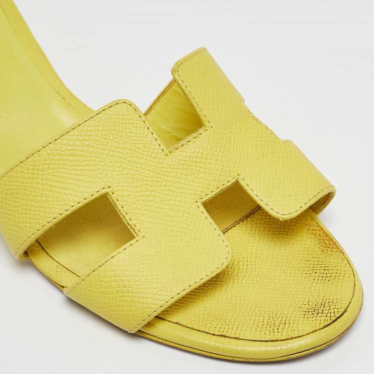 Pre Owned Hermes Yellow Leather Oasis Slide Sandals Size 38