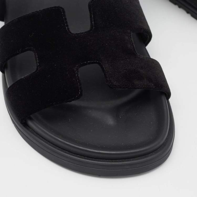 Pre Owned Hermes Black/Green  Velvet Chypre Flat Sandals Size 40