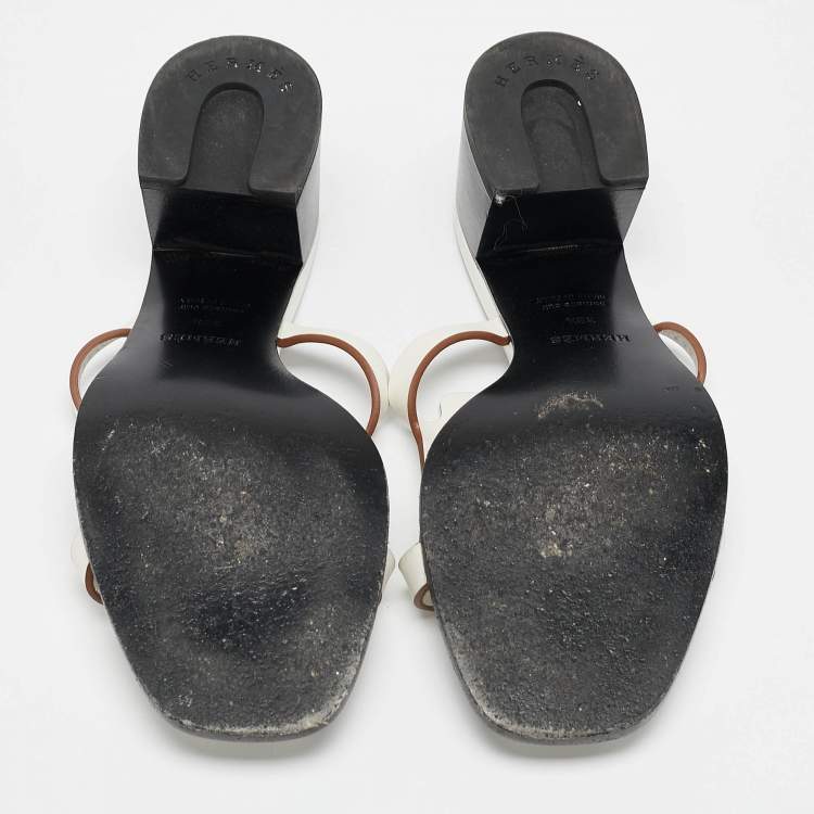 Pre Owned Hermes White Leather Izzy Slide Sandals Size 38.5