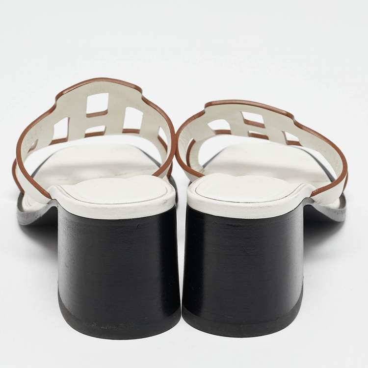 Pre Owned Hermes White Leather Izzy Slide Sandals Size 38.5