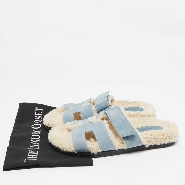 Pre Owned Hermes Blue Fur and Suede Chypre Flat Sandals Size 39