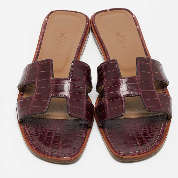 Pre Owned Hermes Purple Alligator Oran Flat Slides Size 37.5