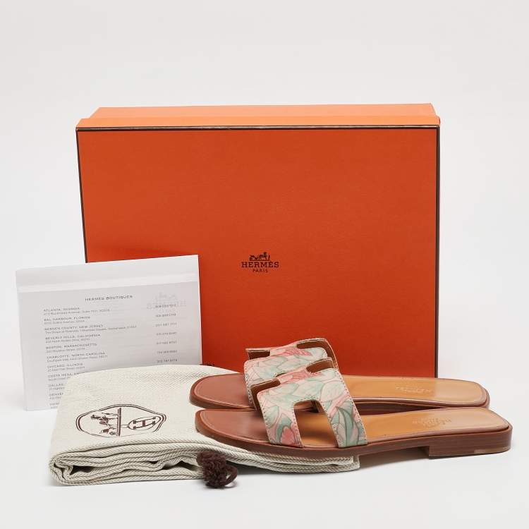 Pre Owned Hermes Multicolor Printed Canvas Oran Slide Sandals Size 36