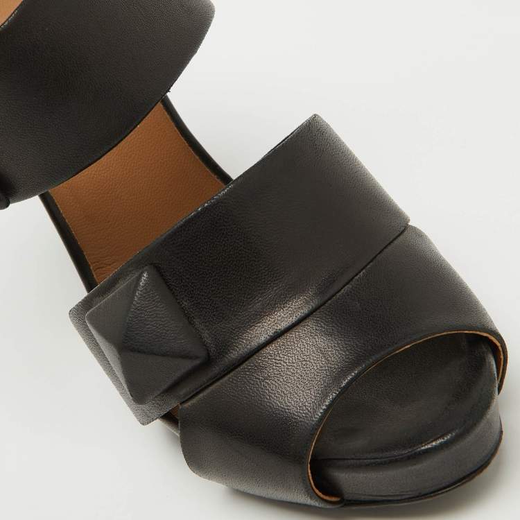 Pre Owned Hermes Black Leather Platform Ankle Strap Sandals Size 37