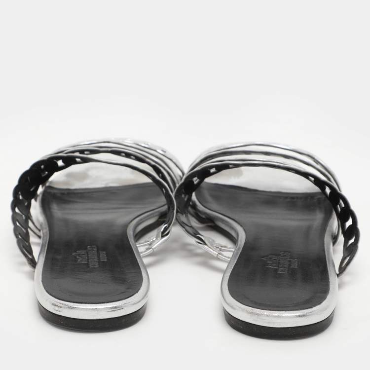 Pre Owned Hermes Silver Leather Chaine d'Ancre Flat Slides Size 37