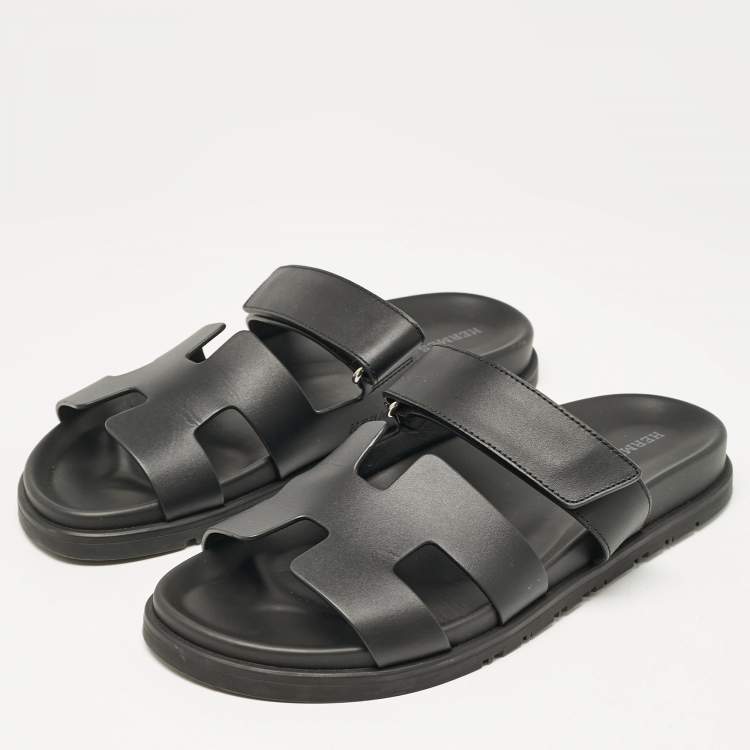 Pre Owned Hermes Black Leather Chypre Flat Sandals Size 40