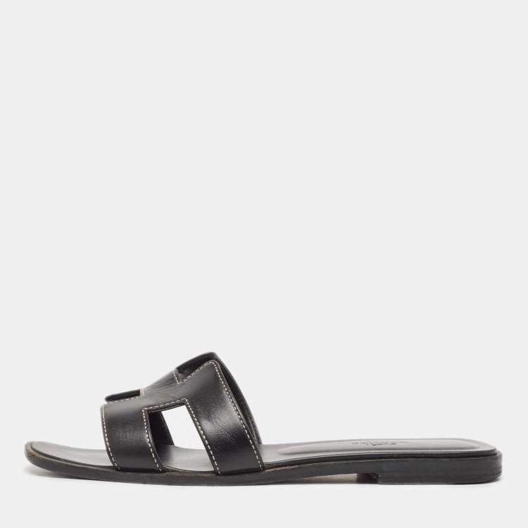 Pre Owned Hermes Black Leather Oran Flat Slides Size 38