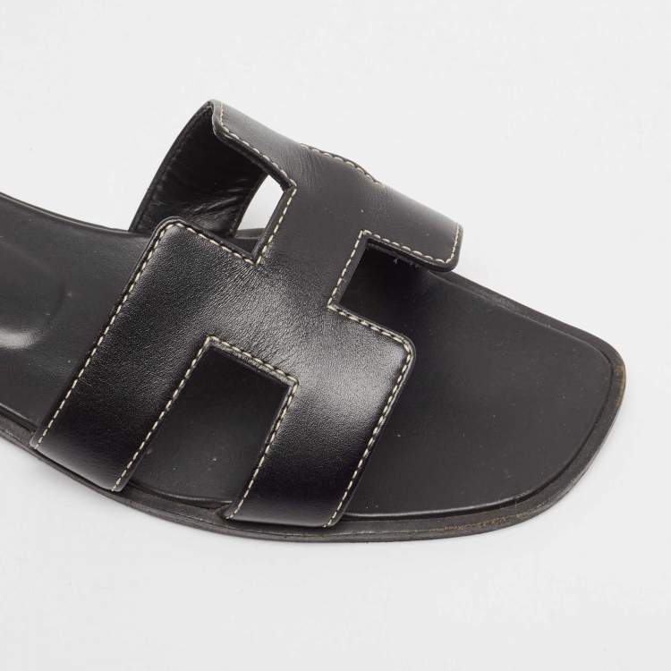 Pre Owned Hermes Black Leather Oran Flat Slides Size 38