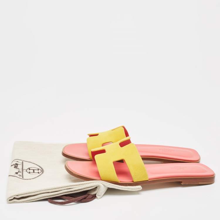 Pre Owned Hermes Yellow Suede Oran Flat Slides Size 38.5
