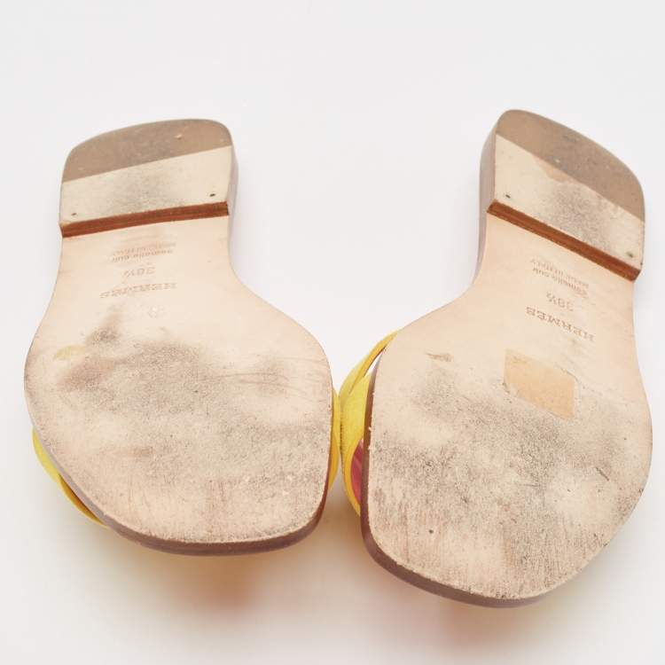 Pre Owned Hermes Yellow Suede Oran Flat Slides Size 38.5