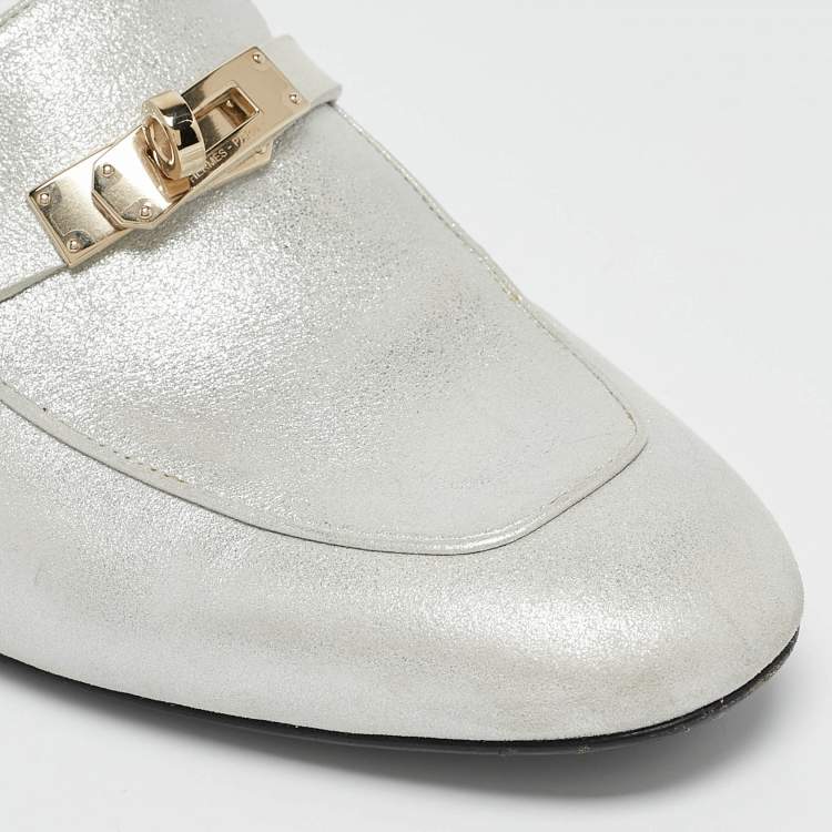 Pre Owned Hermes Silver Textured Suede Oz Flat Mules Size 39