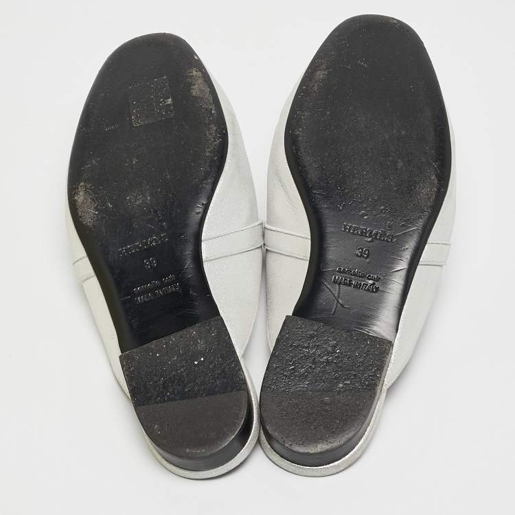 Pre Owned Hermes Silver Textured Suede Oz Flat Mules Size 39