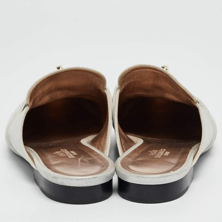 Pre Owned Hermes Silver Textured Suede Oz Flat Mules Size 39