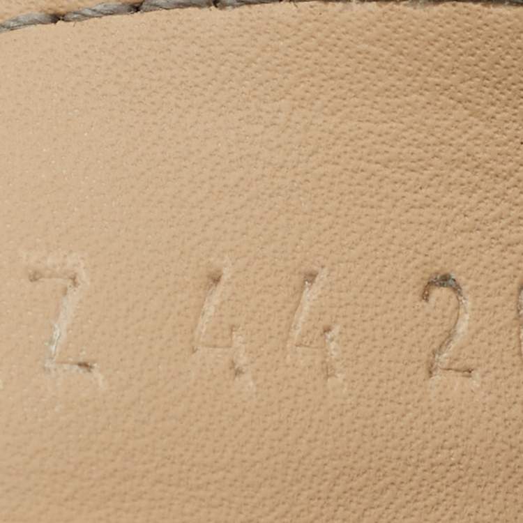 Pre Owned Hermes Grey Suede Chypre Sandals Size 44